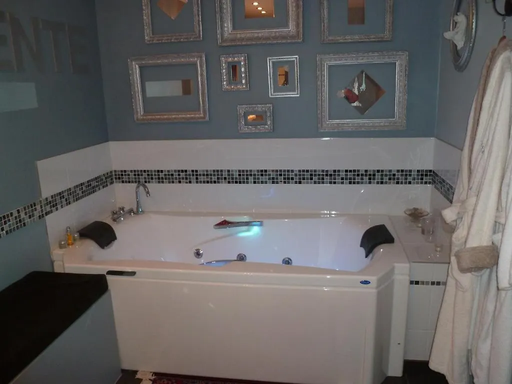 Bed and Breakfast Le Bellini Lyon 0*,