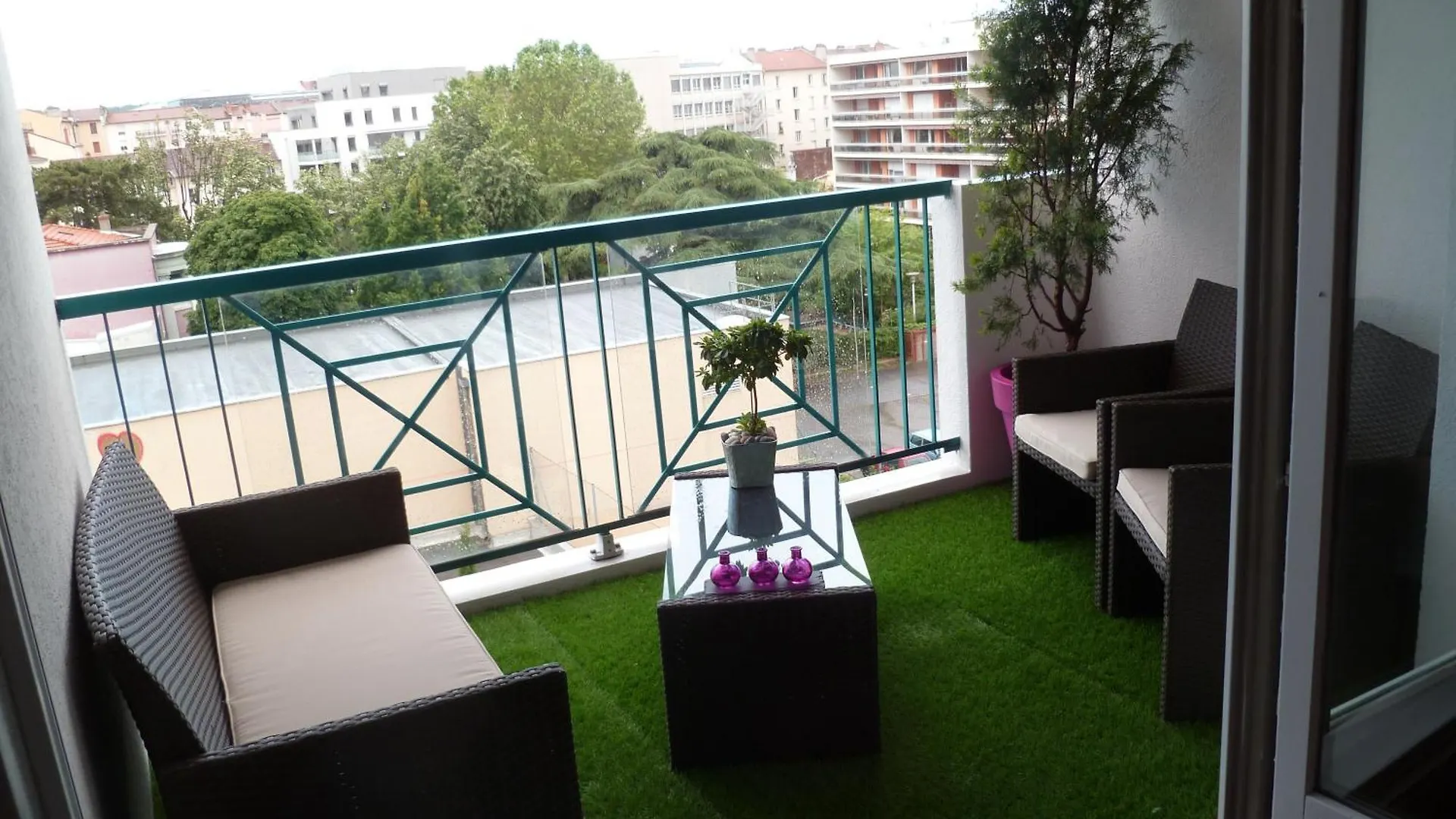 Le Bellini location